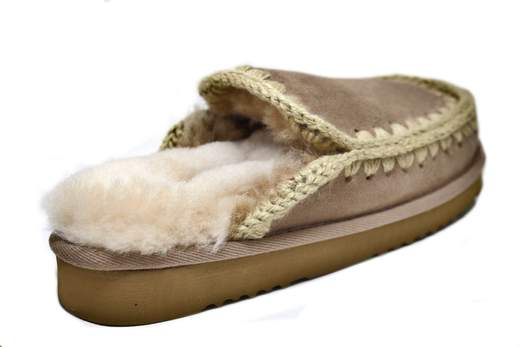 MOU SLIPPER