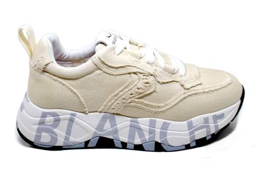 VOILE BLANCHE CLUB 105