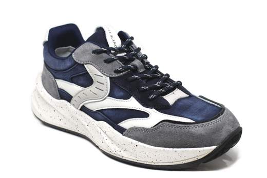 VOILE BLANCHE CLUB 22