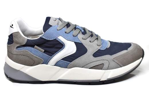 VOILE BLANCHE CLUB 19