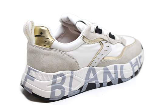 VOILE BLANCHE CLUB 105