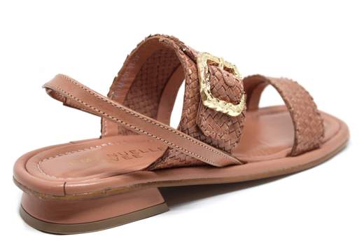 EMANUELLE VEE VANESSA