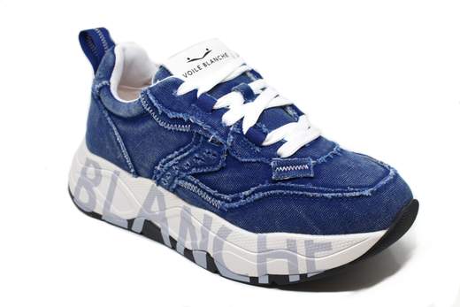 VOILE BLANCHE CLUB 105