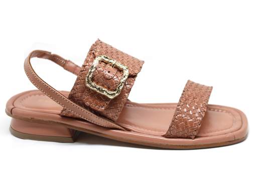 EMANUELLE VEE VANESSA