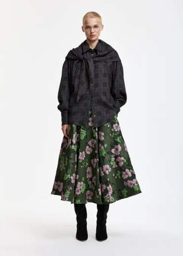 ESSENTIEL ANTWERP KISS