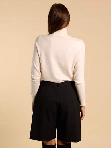 LANA CAPRINA Pantaloncini Donna