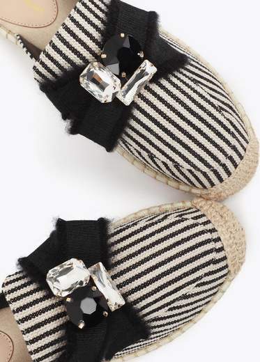 LOLA CASADEMUNT LS2605050