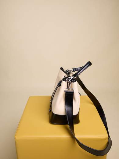 ALESSIA MASSIMO 1869