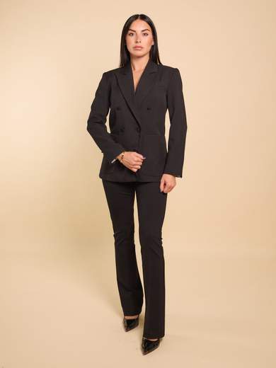 NENETTE BOND