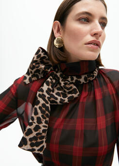 LOLA CASADEMUNT LF2515018