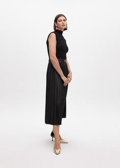 LOLA CASADEMUNT LF2516009