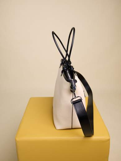 ALESSIA MASSIMO 1870