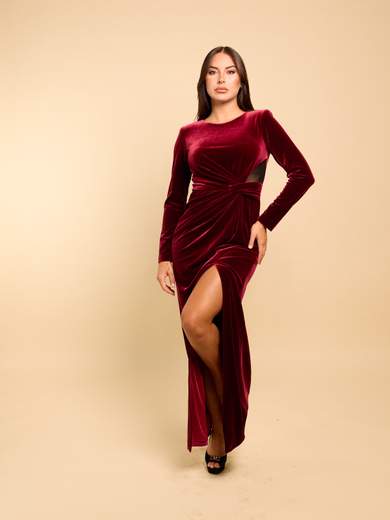 CARLA RUIZ 53098
