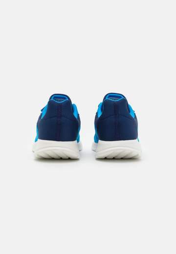 adidas GW0393