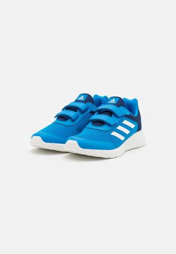 adidas GW0393