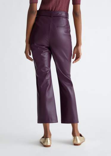 Liu°jo Pantaloni Flare Cropped In Tessuto Spalmato<br />piega Cucita<br />cintura Sur Ton Con Fibbia Regolabile In Abbinamento<br />tasca A Filetto Sul Retro<br />chiusura Con Zip Nascosta<br />fodera Interna