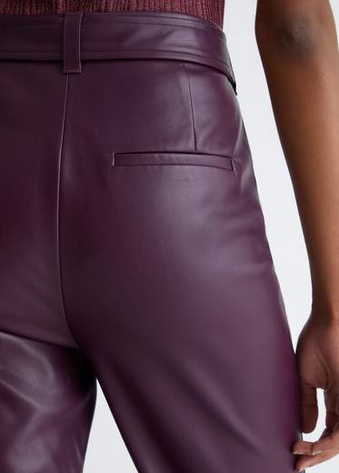 Liu°jo Pantaloni Flare Cropped In Tessuto Spalmato<br />piega Cucita<br />cintura Sur Ton Con Fibbia Regolabile In Abbinamento<br />tasca A Filetto Sul Retro<br />chiusura Con Zip Nascosta<br />fodera Interna
