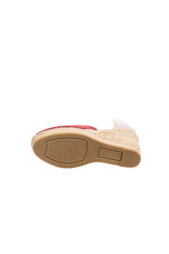 Espadrillas Sandalo Espadrilles Con Punta Chiusa A V In Pelle Scamosciata, Tallone In Tessuto E Laccio Alla Caviglia. Altezza 9,5 Cm.