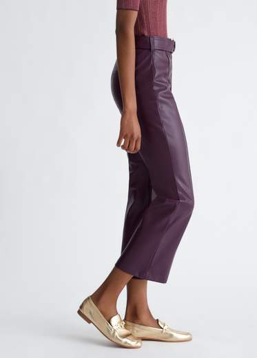 Liu°jo Pantaloni Flare Cropped In Tessuto Spalmato<br />piega Cucita<br />cintura Sur Ton Con Fibbia Regolabile In Abbinamento<br />tasca A Filetto Sul Retro<br />chiusura Con Zip Nascosta<br />fodera Interna