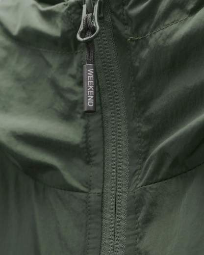 WEEKEND OFFENDER JK3A01