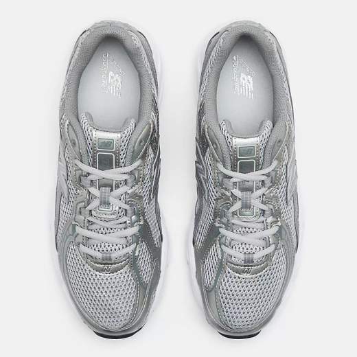 NEW BALANCE U740SG2