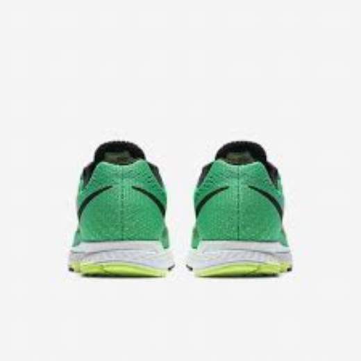 NIKE AIR ZOOM PEGASUS 32