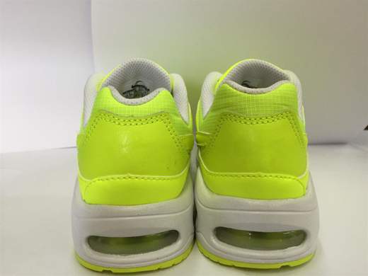 NIKE AIR MAX COMMAND