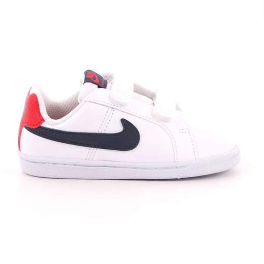 NIKE 833537 107