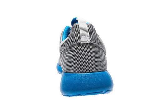 NIKE 599728 019