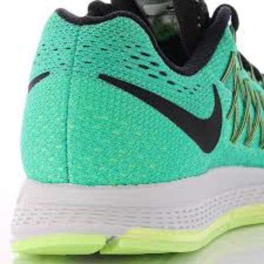 NIKE AIR ZOOM PEGASUS 32
