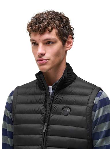 COLMAR 11000013 8ZX MULTI MATERIAL PADDED HYBRID VEST 0562