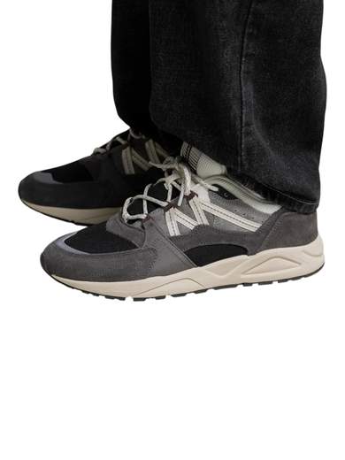 KARHU SNEAKERS