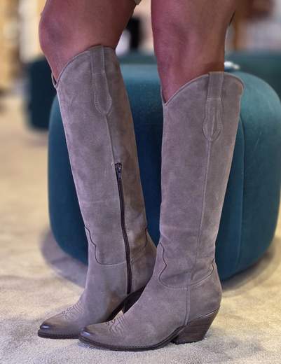 HISTORY541 INDIA05/1