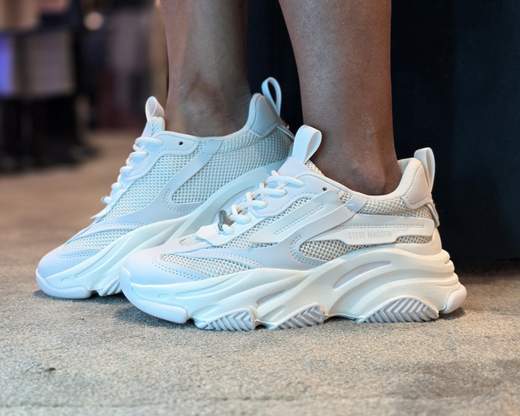 STEVE MADDEN POSSESSION-E