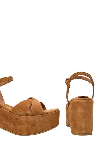 OVYE ZEPPA IN CAMOSCIO