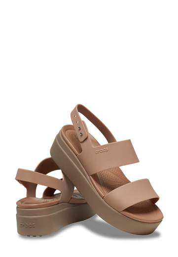 CROCS SANDALI BROOKLYN LOW WEDGE