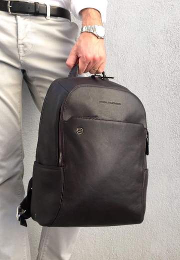 PIQUADRO BLACK SQUARE ZAINO PORTA PC