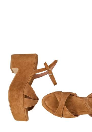 OVYE ZEPPA IN CAMOSCIO