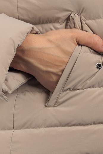 Peuterey Giubbotto codice ITOKA ML FUR PED4017 01190986 PRIMAVERA/ESTATE