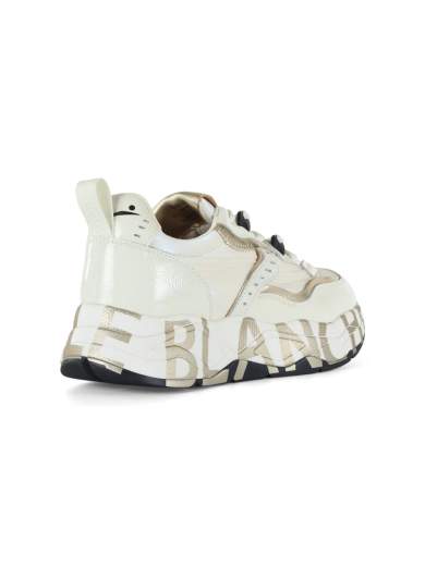 VOILE BLANCHE CLUB105