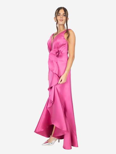 Long taffeta evening dress with ruffle and stole