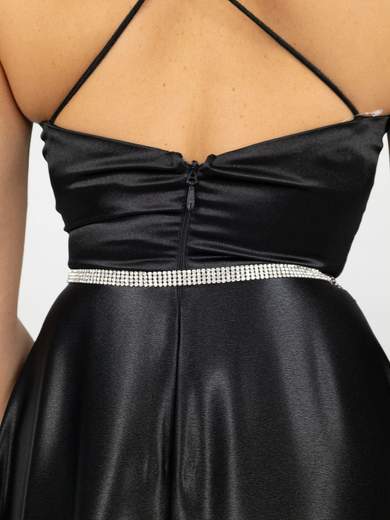 Elegant Rhinestone Belt with Adjustable Chain – Glamorous Women's Accessory