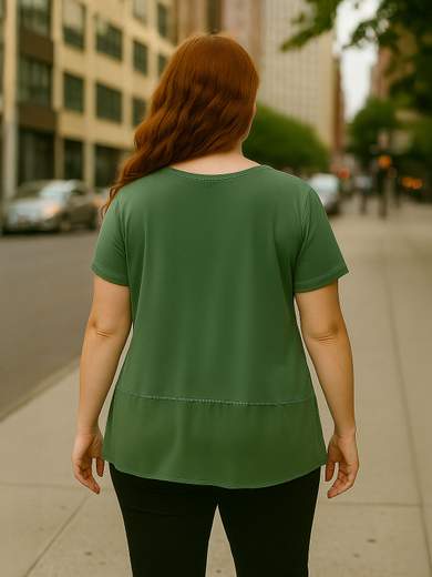 Curvy Girl Curvy T-shirt with floral print and rhinestones – Georgette hem 33232-S1