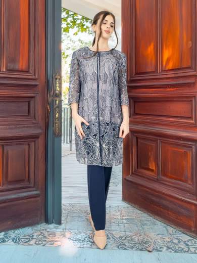 Sologioie Curvy Tailleur da Cerimonia Curvy 3 Pezzi con Spolverino in Macramè YS4260TU3013