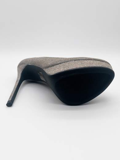 High-heel ceremony pumps with platform