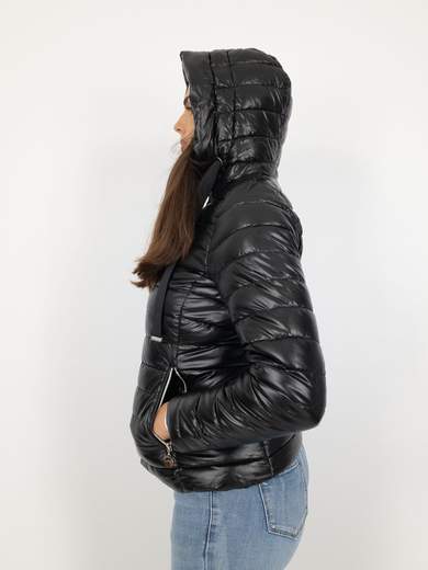 Piumino Donna Corto Imbottito Con Cappuccio Slim Fit