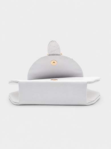 Elegant White Evening Handbag with Jewel Buckle