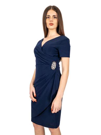 Abito da cerimonia corto a tubino elegante con manica