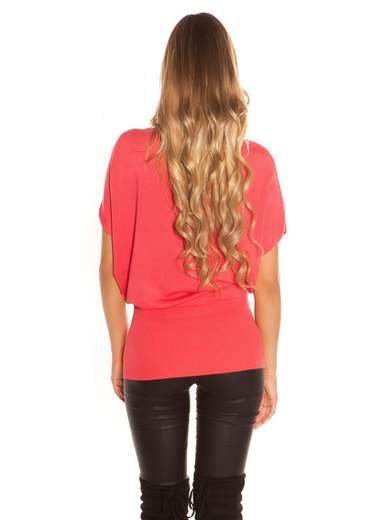 Maglia lunga con fiocco cucito a mano – Eleganza e comfort quotidiano