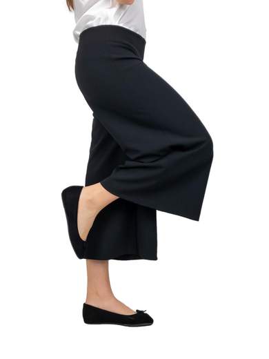 Pantaloni larghi corti ai polpacci in crepe modello gaucho